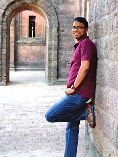 IAS Officer Govind Jaiswal, son of rickshaw puller Source: Rediff