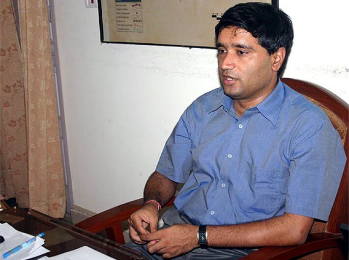 Sanjiv Chaturvedi is an Indian Forest Service officer and also served as a Chief Vigilance Officer at AIIMS during 2012-14. Img Src: GovernanceNow